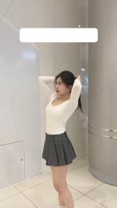 Quần giả váy ngắn xếp li dáng ôm chữ A Chân váy nữ xếp ly ngắn thiết kế chất tuyết mưa mặc nhà đi chơi dạo phố GV08