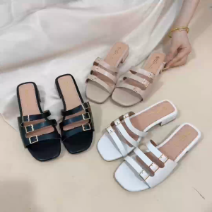Elegant Women Leather Flat Sandals with Square Toe and Buckle Detail