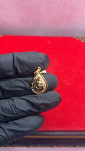 หรียญทรงหยดน้ำ พระมงคลเทพมุนี เนื้อกะไหล่ทอง วัดปากน้ำ ภาษีเจริญ แท้จากวัด