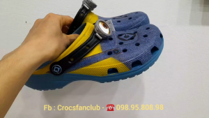 CrocsFanClub – ET96 - Sục Minion người lớn siêu nhẹ 2 cặp kính cá tính nha sục đi biển sục cross đi mưa