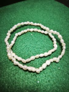 Vòng tay đôi ngọc trai nhí handmade (nhắn ghi chú kích thước vòng tay của bạn nhé!)