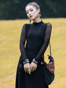 Cuff Embroidered Slim Fit Slimming Mesh Bottoming Shirt T-shirt