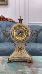 Đồng hồ để bàn tân cổ điển CB39-DH