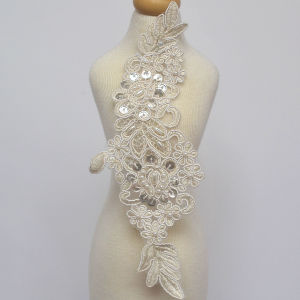 1 piece Lace Collar Embroidered Corsage Flowers Lace Applique Detachable Front / Back Collar Lace Neck Collar Applique Patch