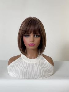 Short Straight Synthetic Wigs Brown Blonde Ombre Wigs with Bangs for Women Daily Party Cosplay Use Heat Resistant Fiber