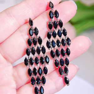 ชุบทองคำขาวใหม่ยอดนิยม ปูการตั้งค่าสีดำ AAA ลูกบาศก์เพทายตัด Marquise คริสตัลต่างหู รูปหยดน้ำยาวสำหรับ SE908 ของขวัญปี ใหม่