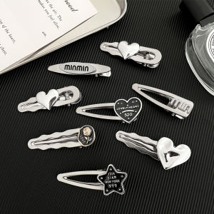 Chuyu Y2K Star Heart Metal Hairpinชุดคลิปด้านข้างอุปกรณ์เสริมผมสําหรับผู้หญิงญี่ปุ่นและเกาหลีใต้สไตล์Non-Tessellatedโมเสค