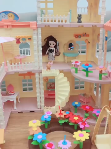 [SG STOCKS] DIY Princess Large Size Dollhouse Castle Toys Gifts For Birthday Villas Doll Pretend Play Toys DIY Dollhouse