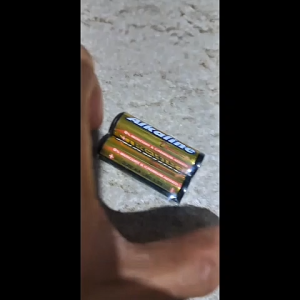 A103 BATERAI BATERE ALKALINE SEPASANG 1 SET 2 PCS BATU BATERRY BATERY AA A2 1.5 15 V VOLT ANTI BOCOR LEAK PROTECTION BATRAI BATRE ANTI BOCOR ELEKTRONIK ELEKTRIK DLL AMAN Note : Harga tertera adalah sepasang /2 pcs Baterai Alkaline AA Baterai yang dapa