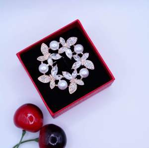 •Semesta• Bros Dada Peniti Aksesoris Hijab Model 003