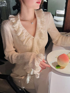 Elegant Ruffle Bell Sleeve Soft Glutinous White Knitwear Spring Autumn and Winter New V Neck Silm Easiest for Match Inner Wear Sweater