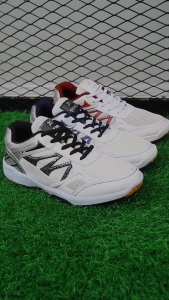 Sepatu Olahraga Sport Badminton Bulutangkis Tenis Pria Wanita Lentur Kuat Anti Slip SM 02 Size 39–43