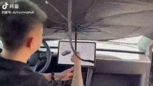 UMBRELLA SUNSHADE WINDSCREEN UV REFLECTION Leather Case Car Front Windshield Window Curtain Sun Shade Tinted Visor Payung Kereta 汽车隔热防晒