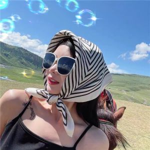 Scarf Seaside Womens Toe Cap Square Scarf Headdress Desert Photo Vacation Sun Protection Silk Scarf Tie Hair Beach Bag Strap
