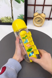 กล่องยาขนาด28ช่อง7 สี7 วันพกพาสะดวกสำหรับมื้อเช้า กลางวัน เย็น 3 มื้อ 7 วันต่อสัปดาห์ กล่องเก็บยาแบบแบ่งช่องกันความชื้นสำหรับใช้ในบ้าน ถอดได้พกพาง่ายhp5353分装大容量一周28格旅行药盒星期老人便携大药盒分格随身药品收纳