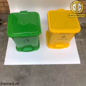 Thùng rác nhựa y tế  có chân đạp thùng rác nhựa vệ sinh y tế loại 10l15l30l