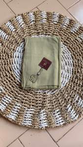 Hijab Segiempat Voal Tryspan Pouch Polos By Umama Scraf / Hijab Segiempat Polos Umama Scraf