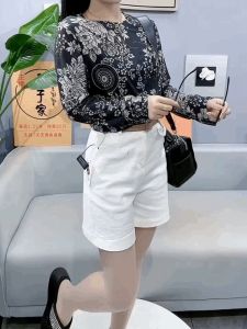 round Neck Long Sleeves European Flower T-shirt Womens French Mesh Tops Sun Protection Shirt Stylish Fashion Silm Epidemic Shirt