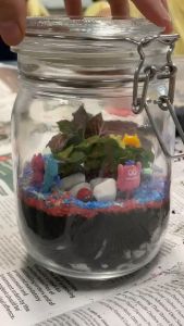 Hans Art Gallere 1.5-Hour Terrarium Workshop for 1 Person