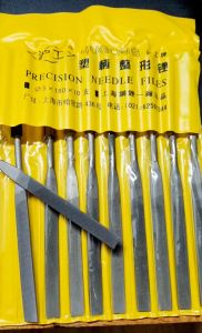 Dũa Sắt Dẹp Φ5 x 180mm x 10mm Cán Bọc Nhựa Dụng Cụ Cầm Tay Chuyên Dụng Cho Việc Chế Tác Đồ Thủ Công