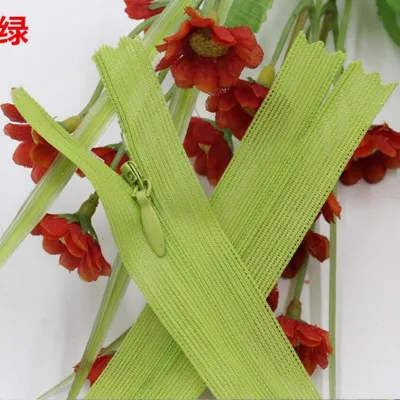 8pcs 3# Invisible Zipper Zip Zipp 20 28 35 40 45 50 55 60 65 cm Long Black White Nylon Ziper Zips Zippers For Sewing Clothes