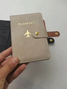 【Philippine Stock】 Waterproof Passport Holder Covers Case Travel PU Leather Credit Card Wallet Cute Passport Book For Women Men Passport Cover