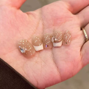 Luland Handmade Butterfly Design Wearable Nail Tips Short Sweet Style Detachable Glittering French Style Nail Art Tools for Women