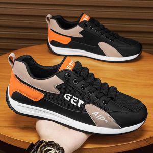 Fashionable Casual Shoes for Men in Jinhua Parashoe Store Breathable Air Conditioning Shoes Low Cut Lightweight Rubber Sole