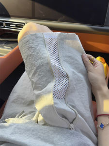 กางเกงขาสั้นผู้ชายแห้งเร็วสไตล์อเมริกัน ทรงตรง 5 นิ้ว ดีไซน์ซิปข้าง ทรงหลวม กางเกงขายาวทรงตรง ทรงหลวม ทรงหลวม