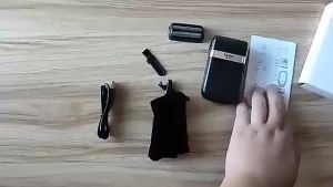 Kemei | Máy Cạo Râu Điện Kemei KM-2024 Sạc Được Dành Cho Nam Giới Chống Nước Cạo Đầu Trọc Lưỡi Kép Bằng Thép Không Gỉ Cạo Ướt/khô