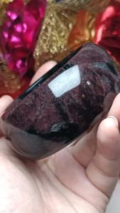 Garnet Crystal Stone Bangle 56mm 天然石榴石手镯 56mm 天然无优化处理
