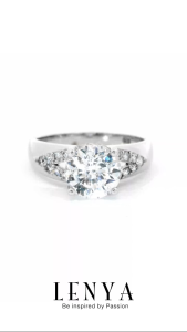 LENYA แหวน CZ Diamondlike เสริมบุคลิกและความมั่นใจ ขนาด 1.2 มิล ตัวเรือนเงินแท้925 ชุบทองคำขาว