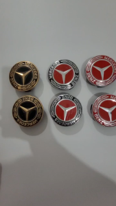<Chụp mâm> Logo mâm xe cho xe Mercedes (đường kính 75mm màu đỏ vàng full đỏ) phù hợp cho các xe Mercedes khác nhau. Mercedes75