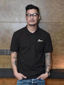 Summer Casual Loose Short Sleeve Polo Shirt Mens Trendy Brand Turn-down Collar T-shirt Geometric Pattern Decorated Buttons