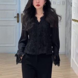 SHUAIYUE | Áo Blouse Nữ Phong Cách Pháp Cao Cấp Thêu Ren Đen