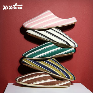 รองเท้าแตะผ้าฝ้ายลินินลายทางสีบล็อกสุดเก๋สำหรับทั้งชายและหญิง รองเท้าแตะแบบสวมสบายสำหรับใช้ในบ้านในช่วงฤดูร้อนและฤดูใบไม้ผลิ