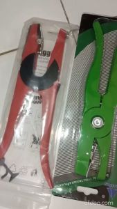 Tang Aplikator Eartag: Alat Penanda Telinga Hewan