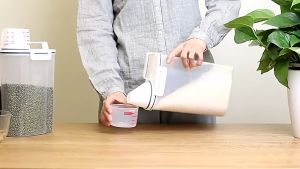 ☀️Life Core☀️ 2.5L Airtight Kitchen Food Containers Storage Boxes Cereal Bean Rice Transparent Plastic Storage