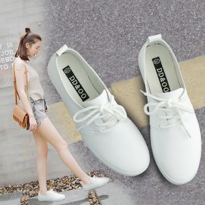 Autumn New Style Versatile Ladies Soft Bottom White Sneakers Breathable Womens Shoes Casual Low Top Cross Laced Canvas Shoes