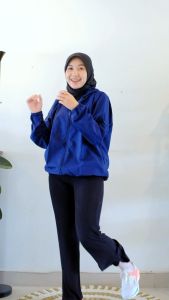 Jaket Parasut Polos Olahraga Pria Wanita Sauna Swiit / UV Protection Jogging Bersepeda Santai