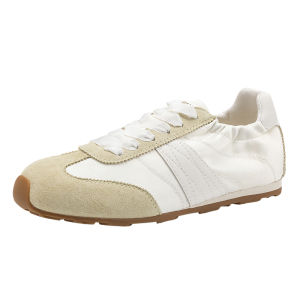 Daphne | Flat Interior Lift Training Shoes
