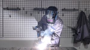 AZZUNO Welding Machine Handheld mig ac welding gasless portable inverter automatic welding tools and equipments