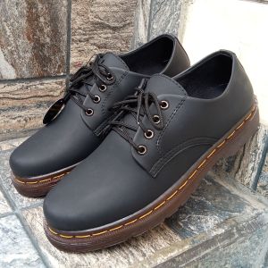 MOSHCOW003 | Sepatu pria bertali | sepatu fashion boot pendek terbaru | sepatu dockmart pria terbaru