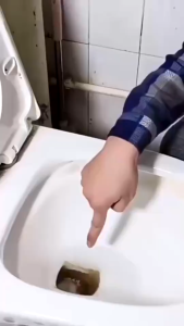 TLE Toilet Bowl Cleaner Stain Dissolving Powder Soak toilet Hot Water Powder 2 Hours For Easy Cleaning