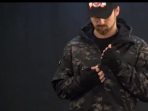 Mens Military Outdoor Softshell Tactical Jackets Winter Waterproof Zipper Hunting Clothes Fleece Windbreaker Combat Coat Pocket