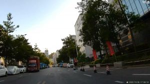 SJCAM SJ11 Active kamera aksi layar ganda aktif anti guncangan