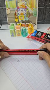 (Hộp 12 Cây) Bút chì lục giác 2B Deli 10902 Có Gôm