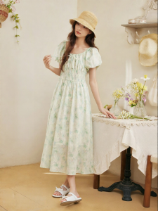 BY IHAPPY | Đầm A-line Dáng Ôm eo Tay Ngắn Cổ Vuông Cotton