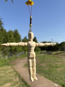 Wudie Wooden Doll Cute Magnetic Car Hanging Ornament Personal Stress Relief Toy Modern Minimalist Style Creative Home Decor