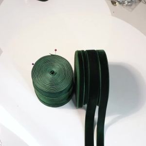 Ruộng Nhung Xanh Đậm 5-10 Thước Một Mặt Phủ Nhung Rộng 1 Inch Dùng Trang Trí Quà Tặng Thủ Công Làm Đồ Handmade Trang Trí Tiệc Giáng Sinh